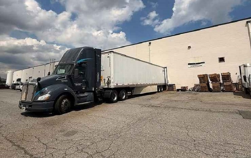 Dollan prep center warehouse in Delaware